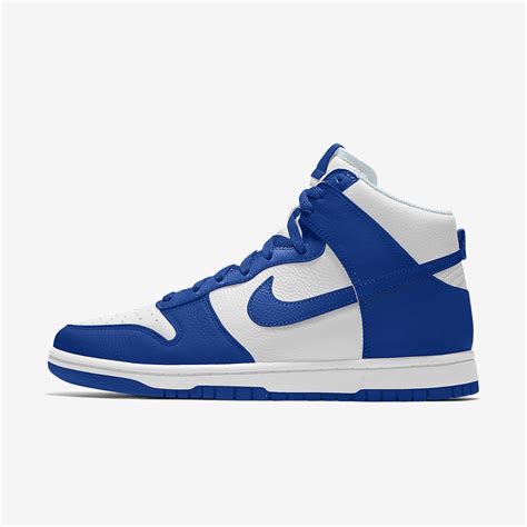 Nike Dunks online 